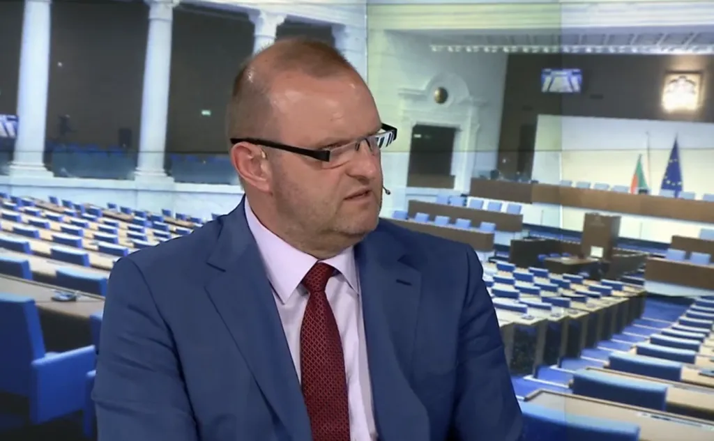 Тодор Джиков: Нямаме възможност да подпомагаме Украйна финансово