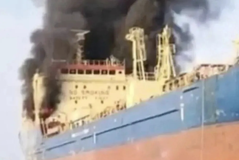 Танкер с 4000 тона пропан-бутан пламна в Черно море