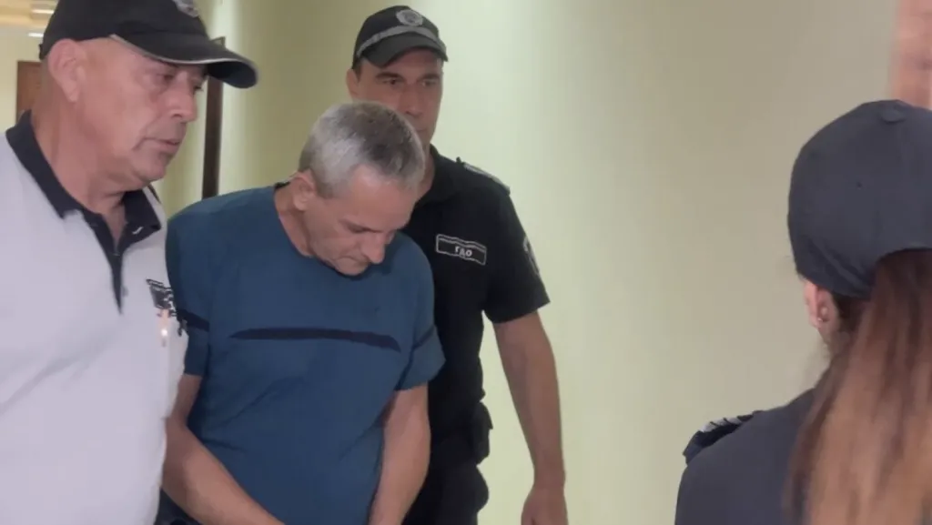 Пуснаха под домашен арест шофьора на тира, причинил тежката катастрофа на „Тракия“