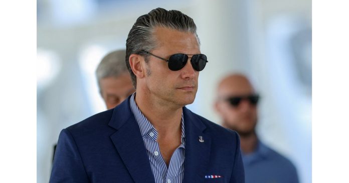 Американският министър на отбраната Пийт Хегсет СНИМКА: Ройтерс