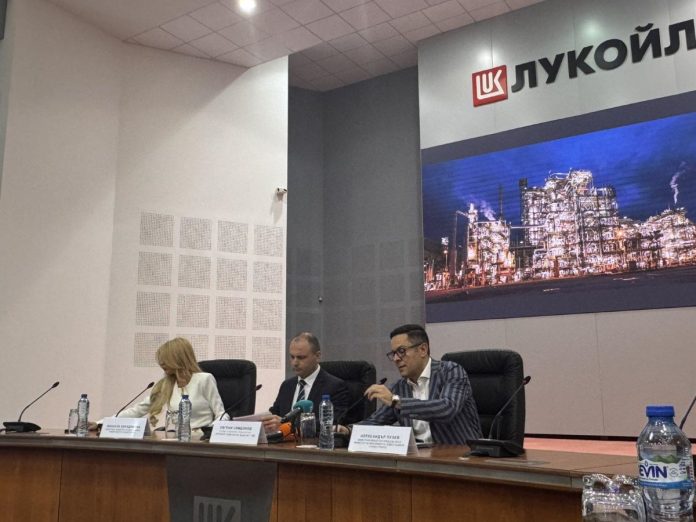 Удължаването на лиценза за „Лукойл“ пази пазара от дефицит