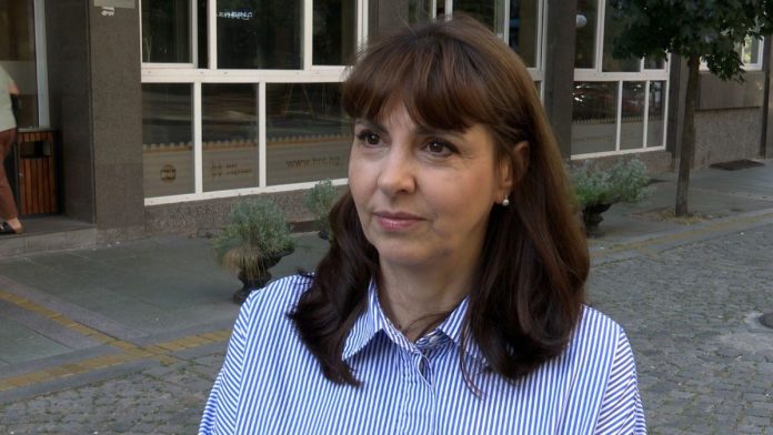 Минималната заплата ще расте всяка година, заяви министърът