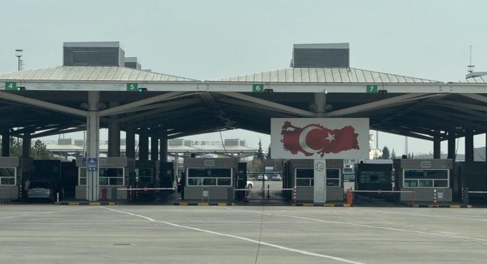 Рекорден трафик през „Капитан Андреево“: над 5300 коли за ден