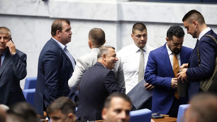 Парламентът въведе тест за почтеност за рискови длъжности