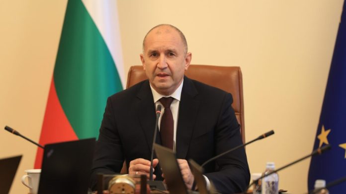 Радев очаква навременно приемане на бюджета за 2027 г.
