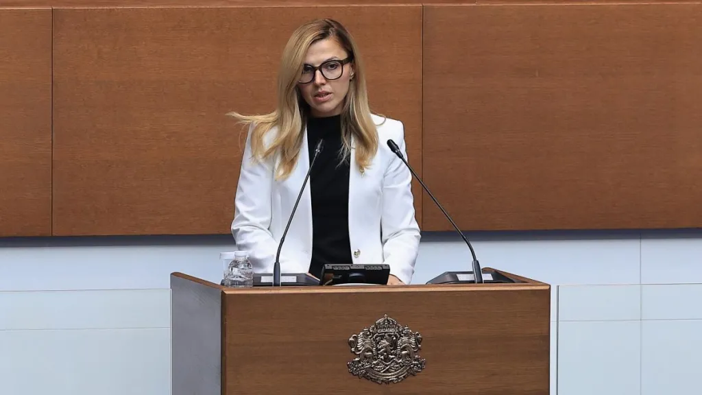 Позицията на България по санкциите срещу Русия в парламента