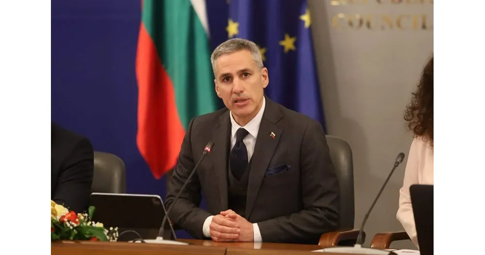Гюров и Кандев представят президентската си двойка в Гоце Делчев