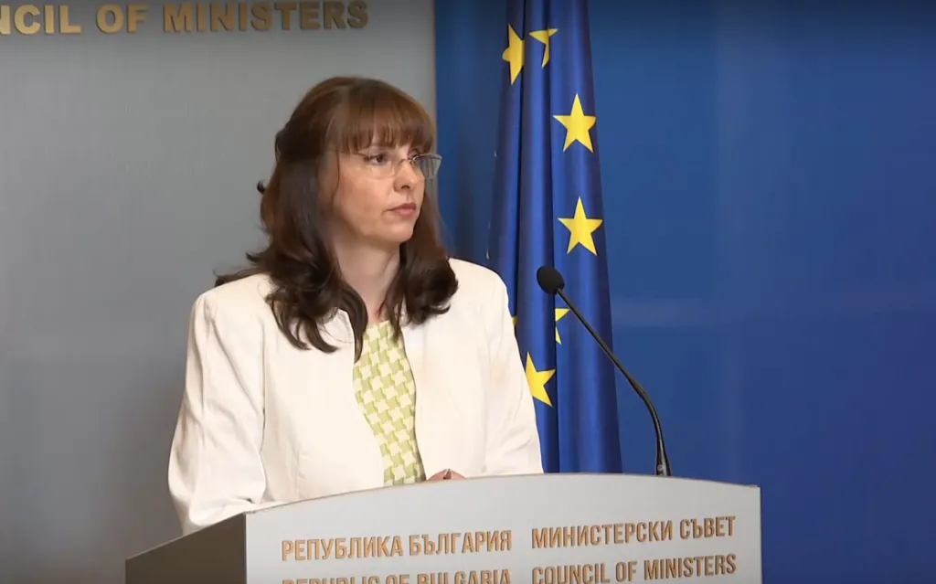 Социалните служби са работили със семейството на един от задържаните за убийството в Пловдив