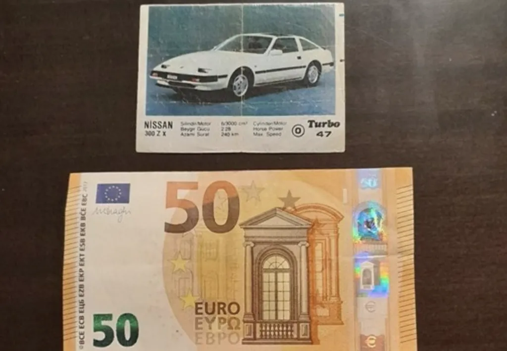 Картинките от култовите дъвки „Турбо“ се продават за 12 000 евро