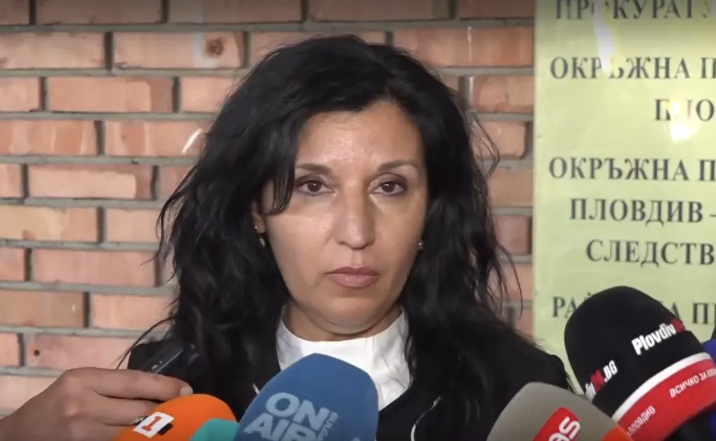 Разкриха смразяващи подробности за убийството в Съединение
