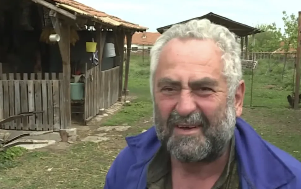 Гледат мярката на бившия полицай, обвинен за убийството в Съединение