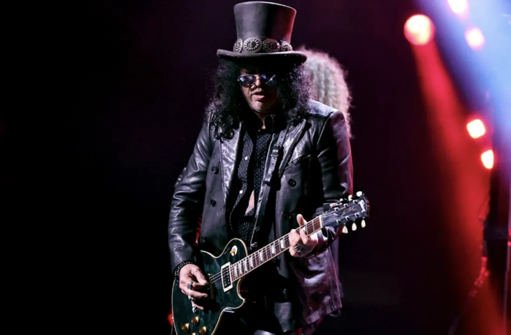 Кръстиха неизвестен досега вид змия на китариста на Guns N’ Roses Слаш