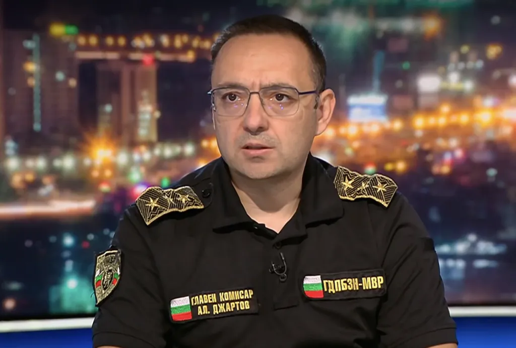 Джартов: Пожарът в Хасковско тръгнал, след като дете решило да чисти треви