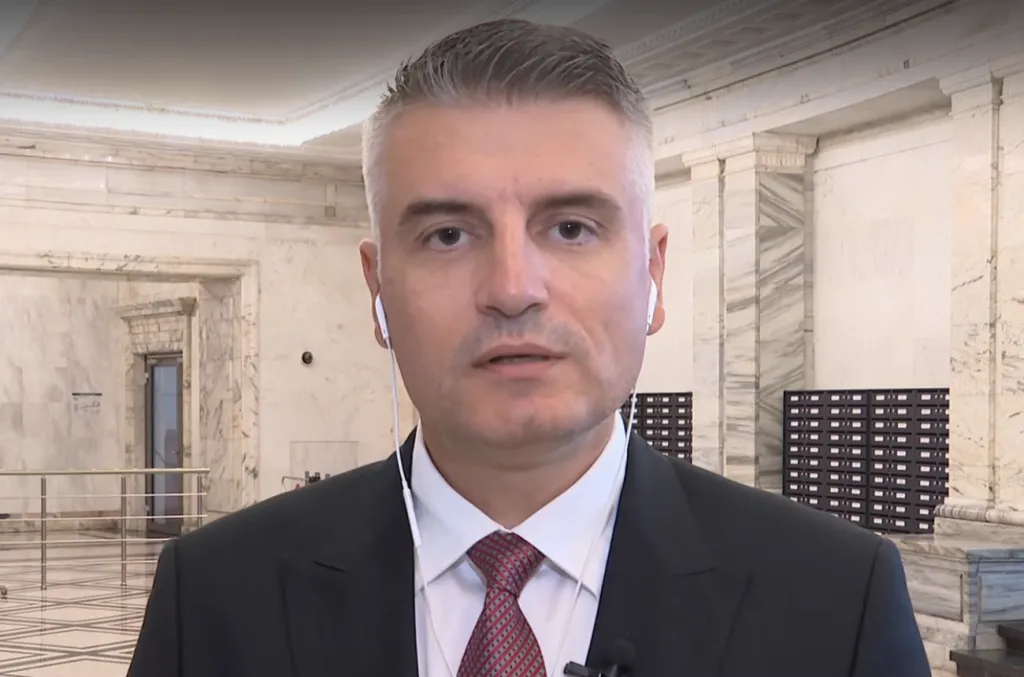 Рибарски: ПП и ДБ ще подкрепят кандидатура на Андрей Гюров за президент