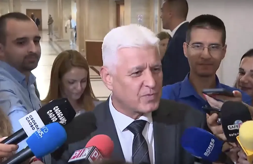 Стоянов: Всички дронове, които са открити към момента не носят боеприпаси