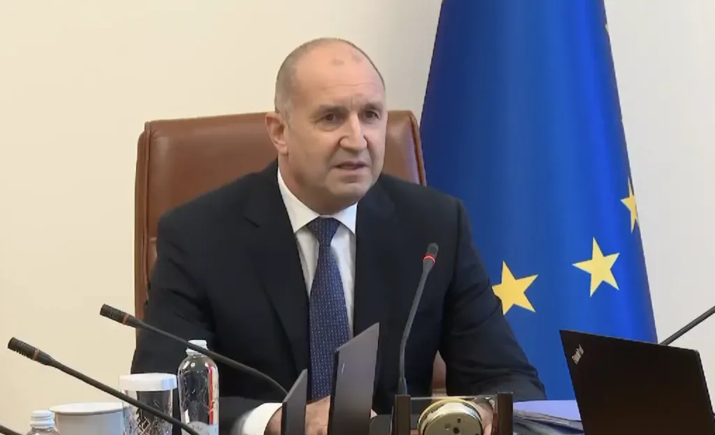 Румен Радев: Бюджет 2027 ще бъде приет навреме