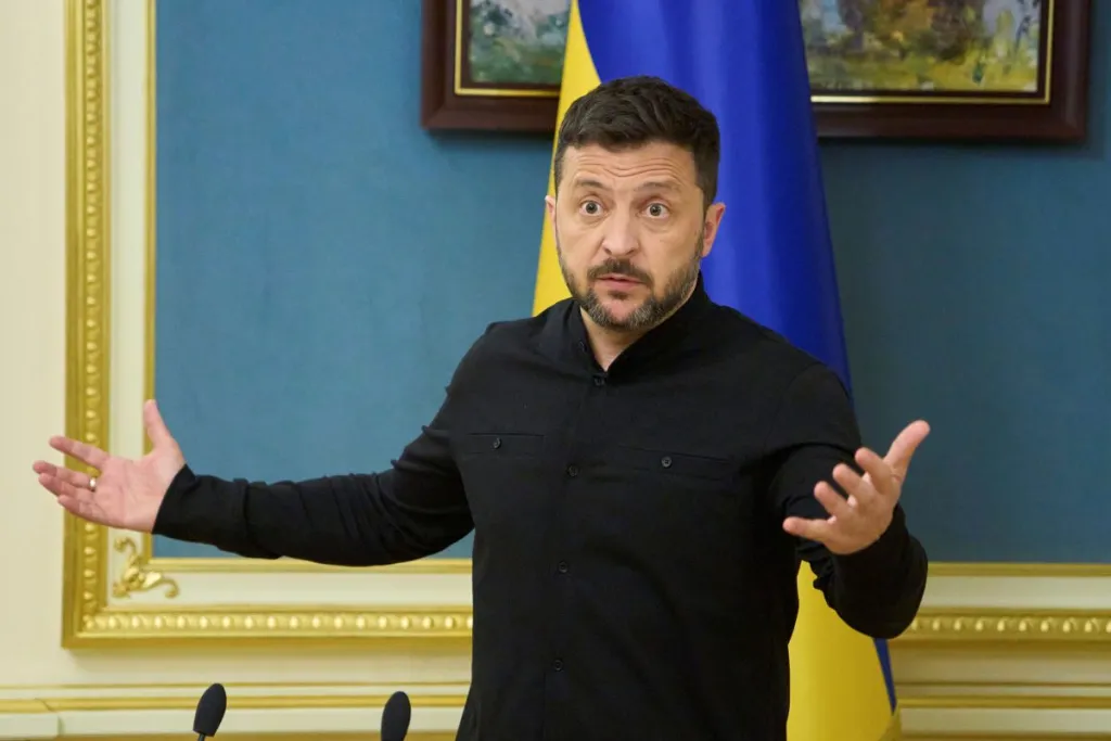 Зеленски: Полетите в Русия са рискови заради дронове