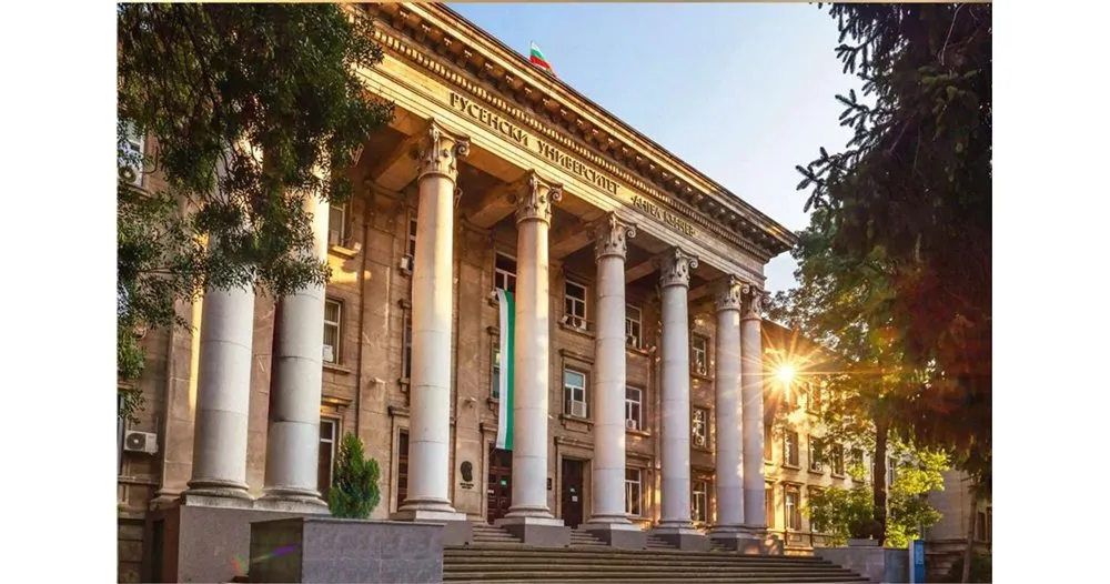 Студенти ще променят настоящ адрес в Русенския университет