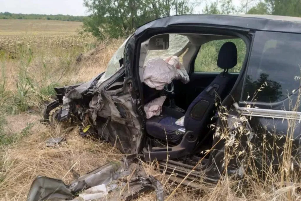 Тежка катастрофа между кола и камион на пътя Бяла-Плевен, пострада жена