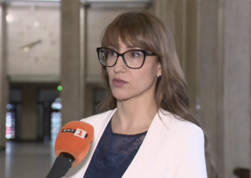 Искат постоянен арест на задържания за убийството в „Бъкстон“