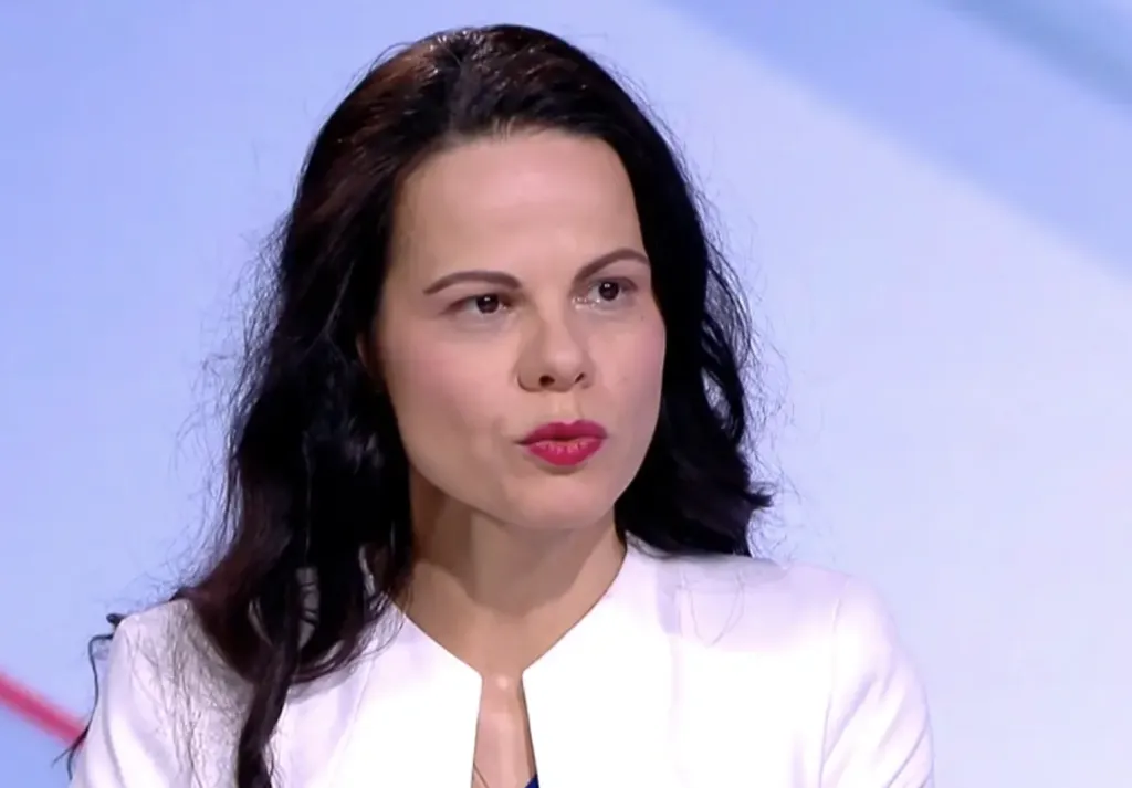 Ивкова: Доц. Кунчев е имал втори трудов договор