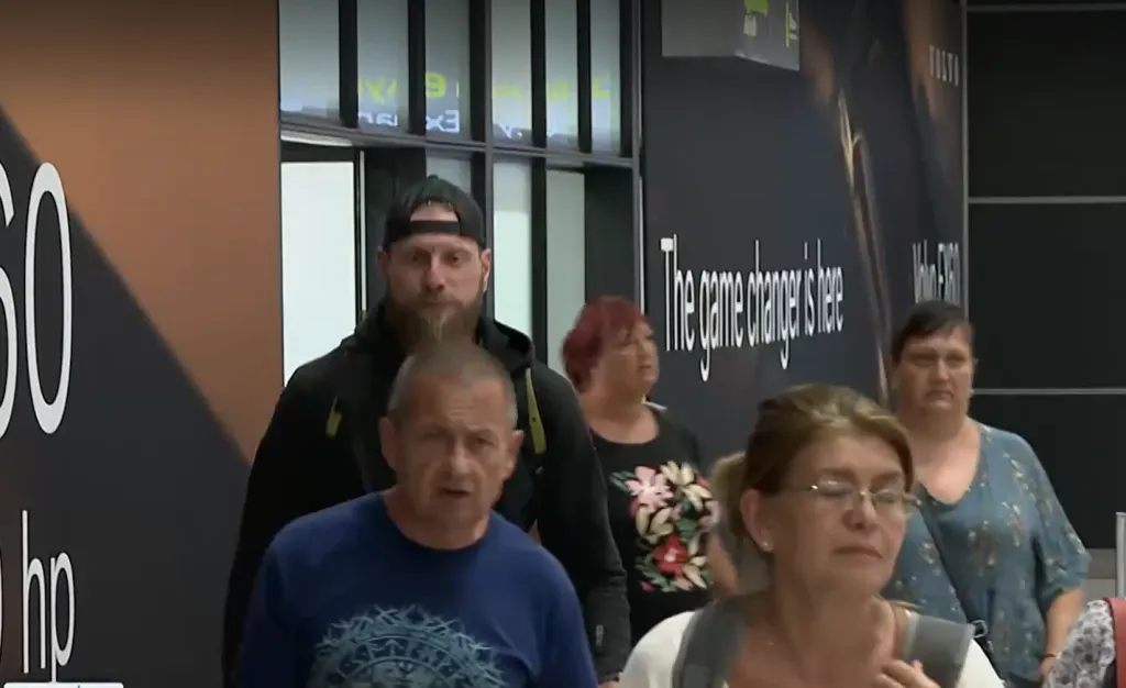 Българската група се завърна у нас след бедствието в Непал