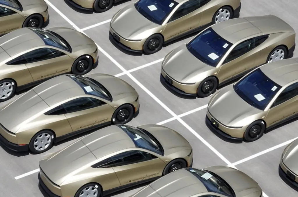 Tesla пусна Cybercab за жители на Остин