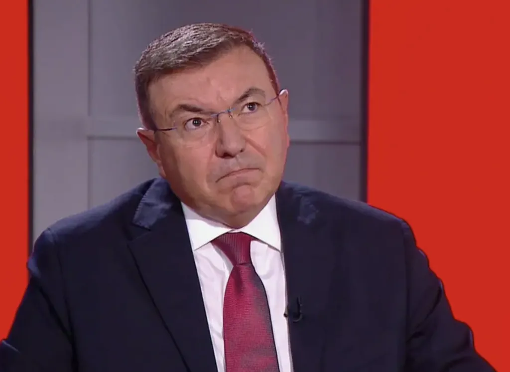 Костадин Ангелов: Нито един партиен кандидат не може да бъде обединител на нацията