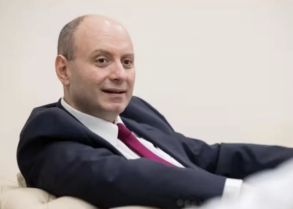 Илияна Йотова с указ освободи Иван Йорданов като посланик в ОАЕ