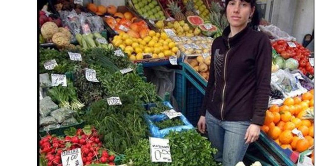 Салатата и доматите поскъпнаха най-силно за седмица