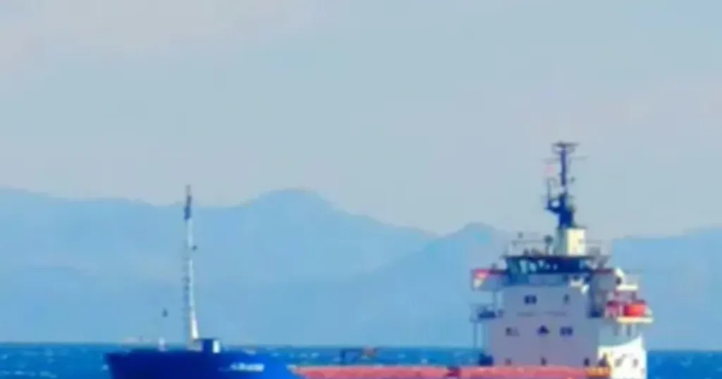 Двама моряци са тежко пострадали при атаките край Бяла