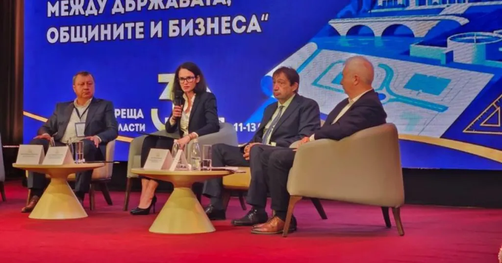 Пеловска увери, че общините ще получат плащанията за 2026 г.