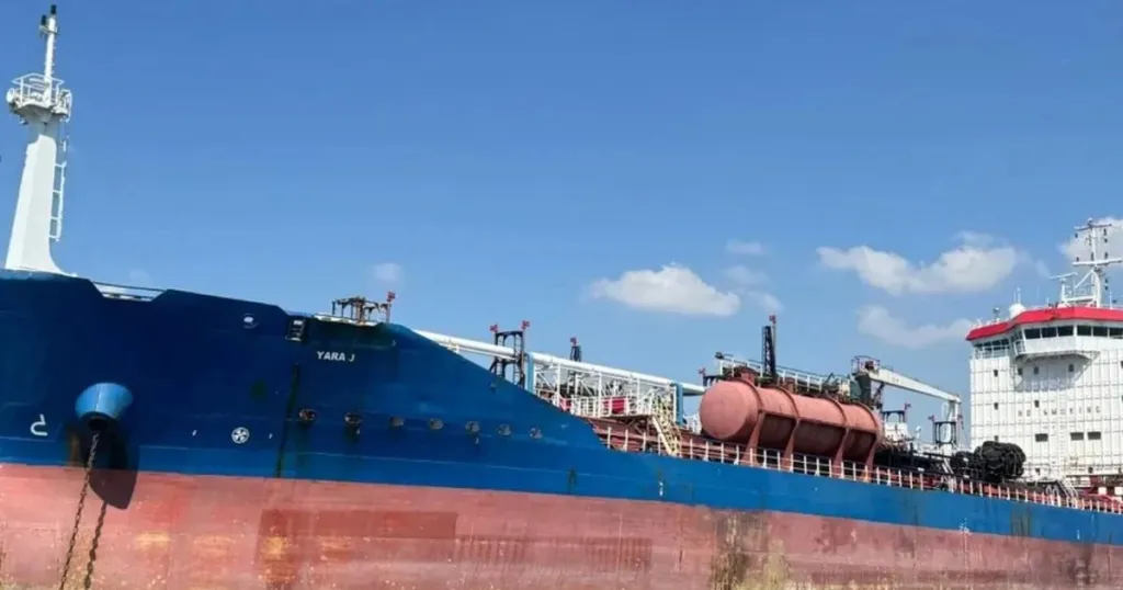 Дронове поразиха танкер YARA J в румънски води край Сулина