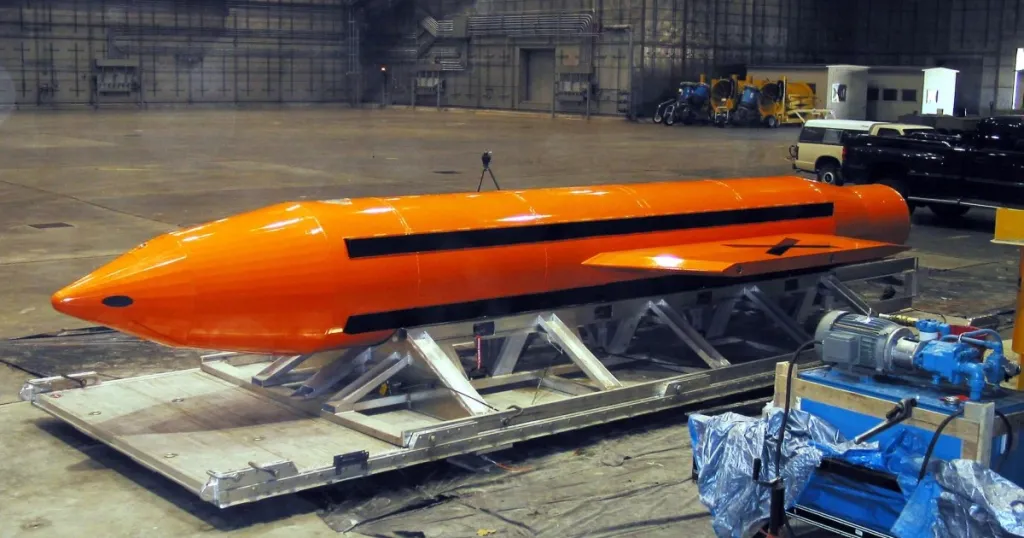 CNN: САЩ разглеждат бомба MOAB за евентуални удари по Иран