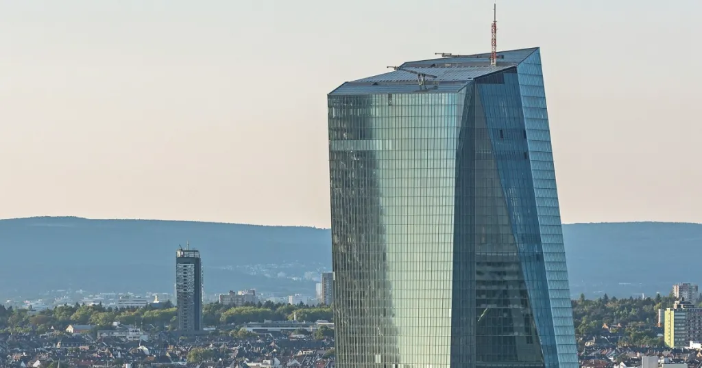 ЕЦБ възложи мрежовия договор за цифровото евро на Nexi и Deutsche Telekom