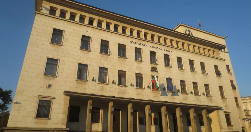 Депозитите на домакинствата преминаха 57 млрд. евро