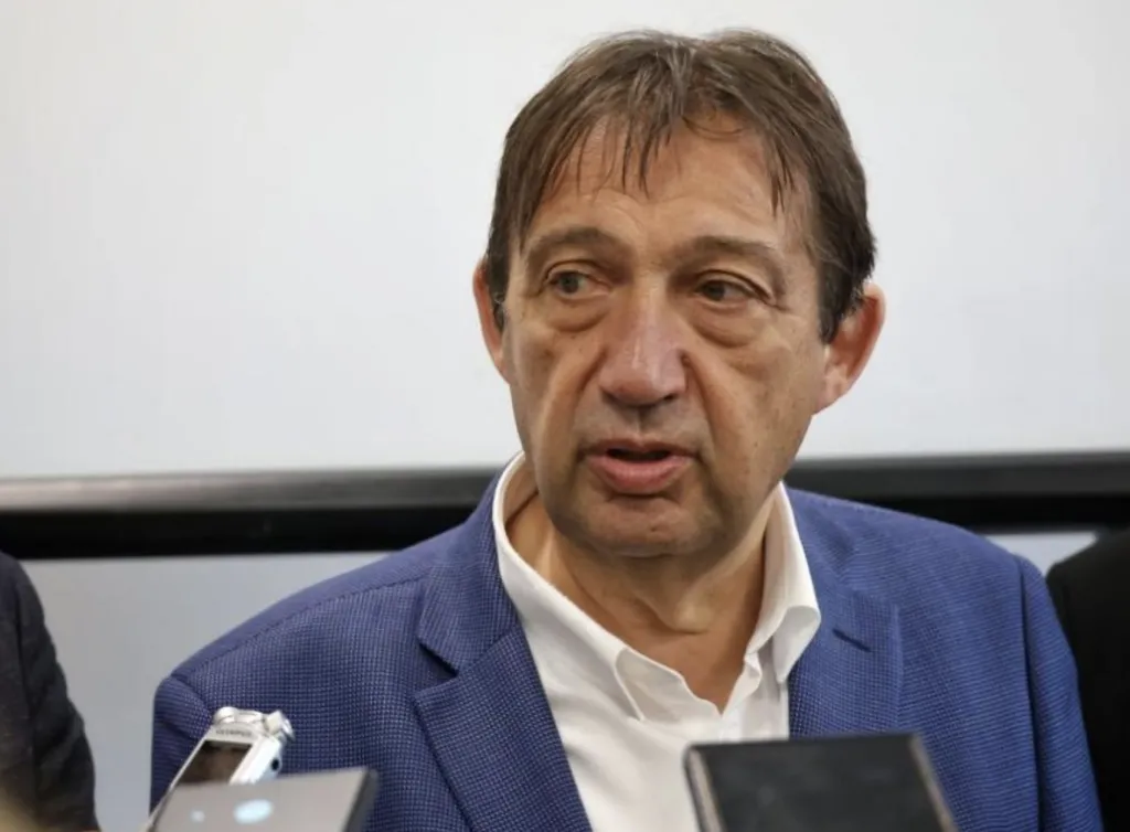 Шишков: „За срам или не“, София е била игнорирана при споразуменията за общински проекти