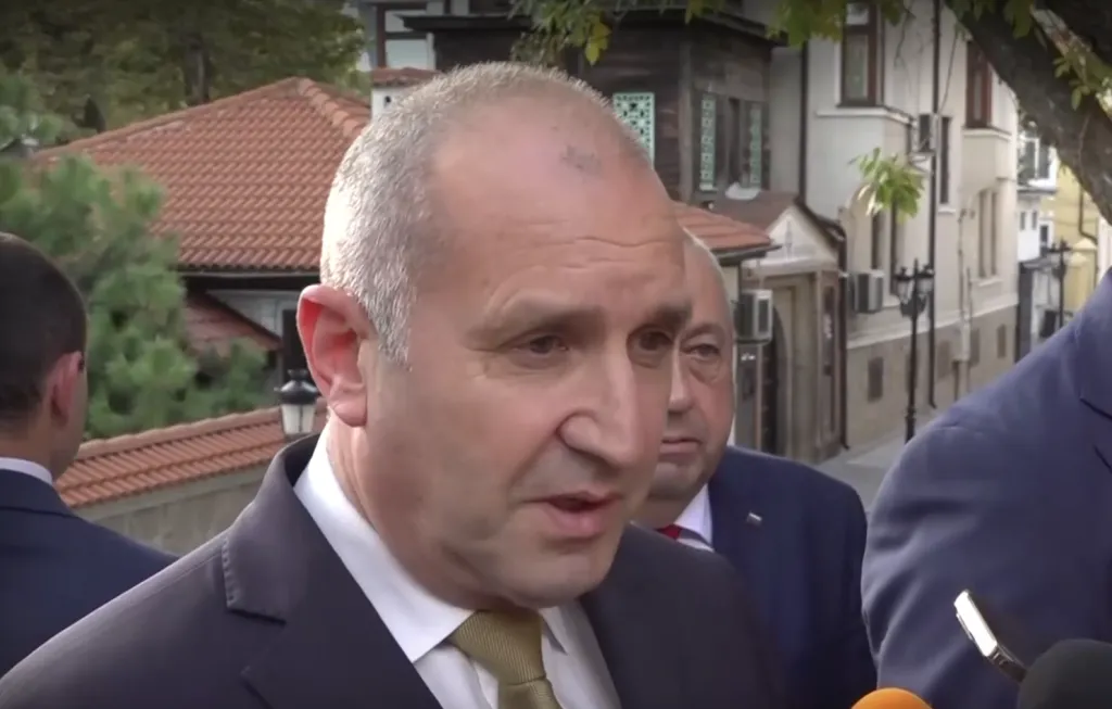 Румен Радев потвърди среща с Кирило Буданов за мира в Украйна