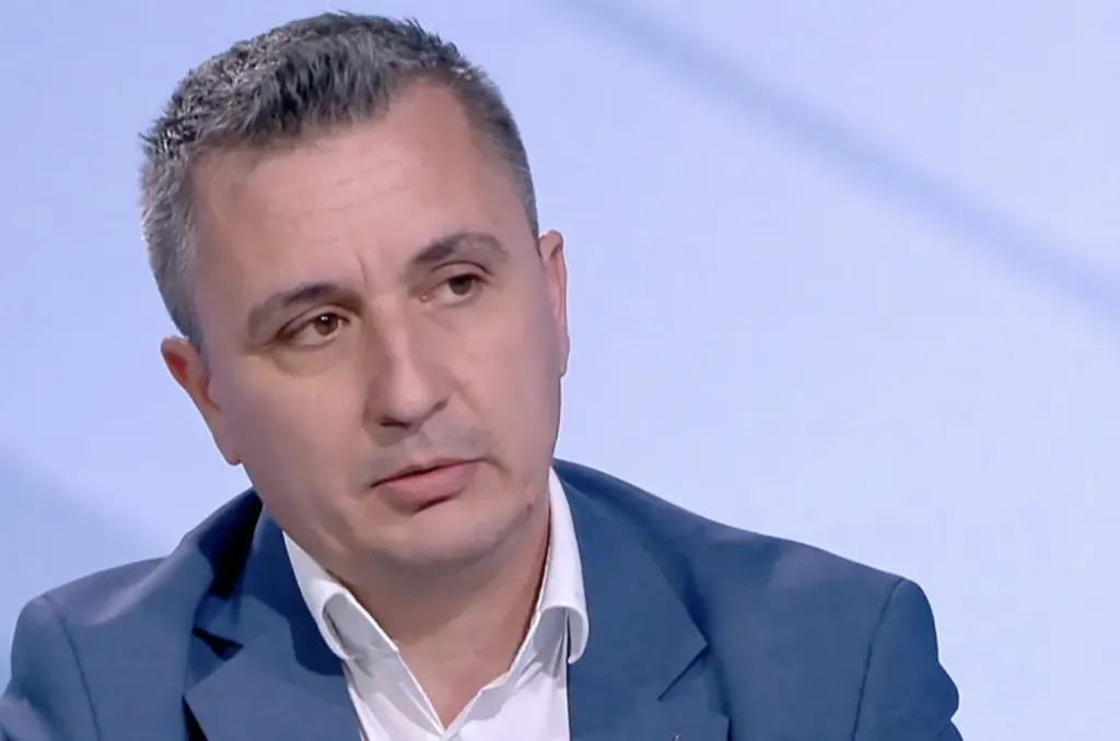 Александър Николов предупреди за енергиен натиск върху гражданите през зимата