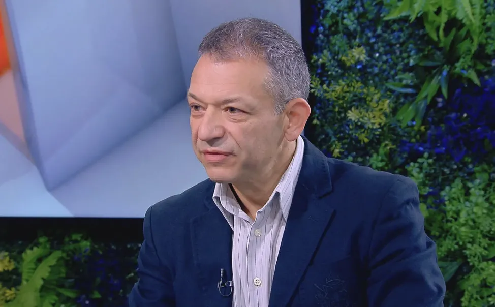 Димитър Гърдев: Ударите по корабите целят натиск без пряк военен отговор