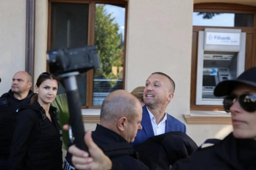 ДПС сезира прокуратурата за натиск от шефа на агенция „Митници“ спрямо Ревански