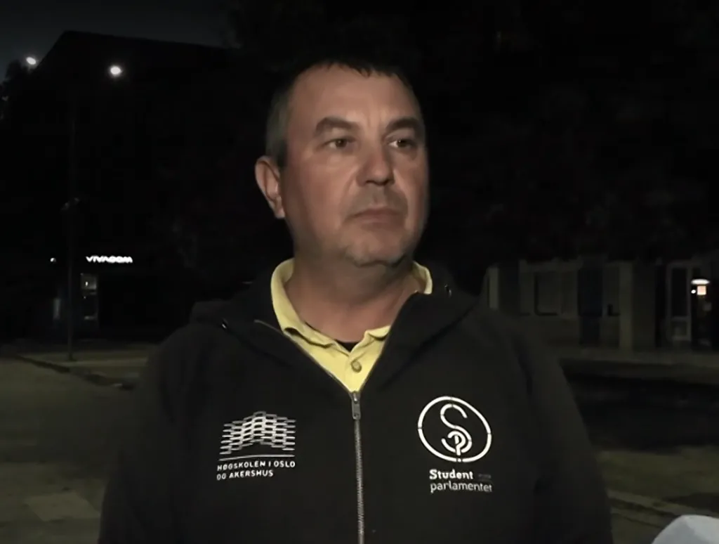 Бащата на Ивана поставя под съмнение версията за смъртта ѝ