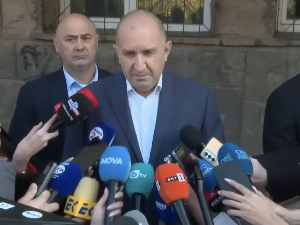Румен Радев очаква президентският вот да стигне до втори тур