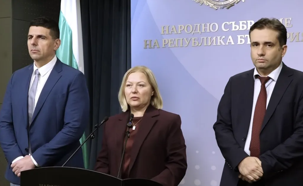 Йорданова: Медицинската комисия не е предложила помилване на Атанасов